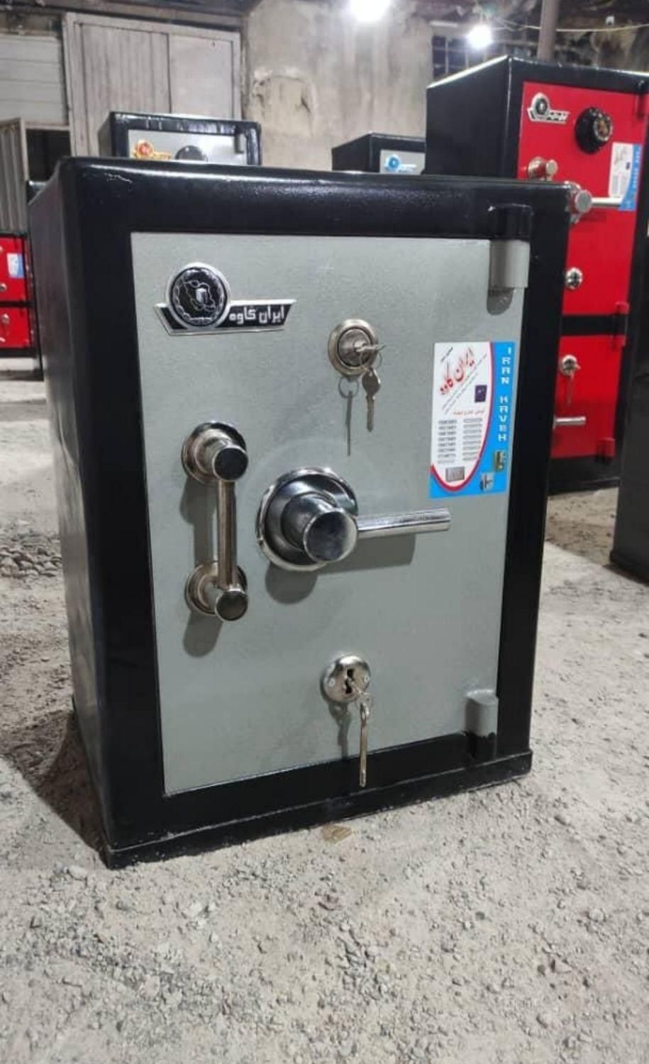 گاوصندوق در بچه دار با قفل|عمدهفروشی|رشت, گلسار|دیوار