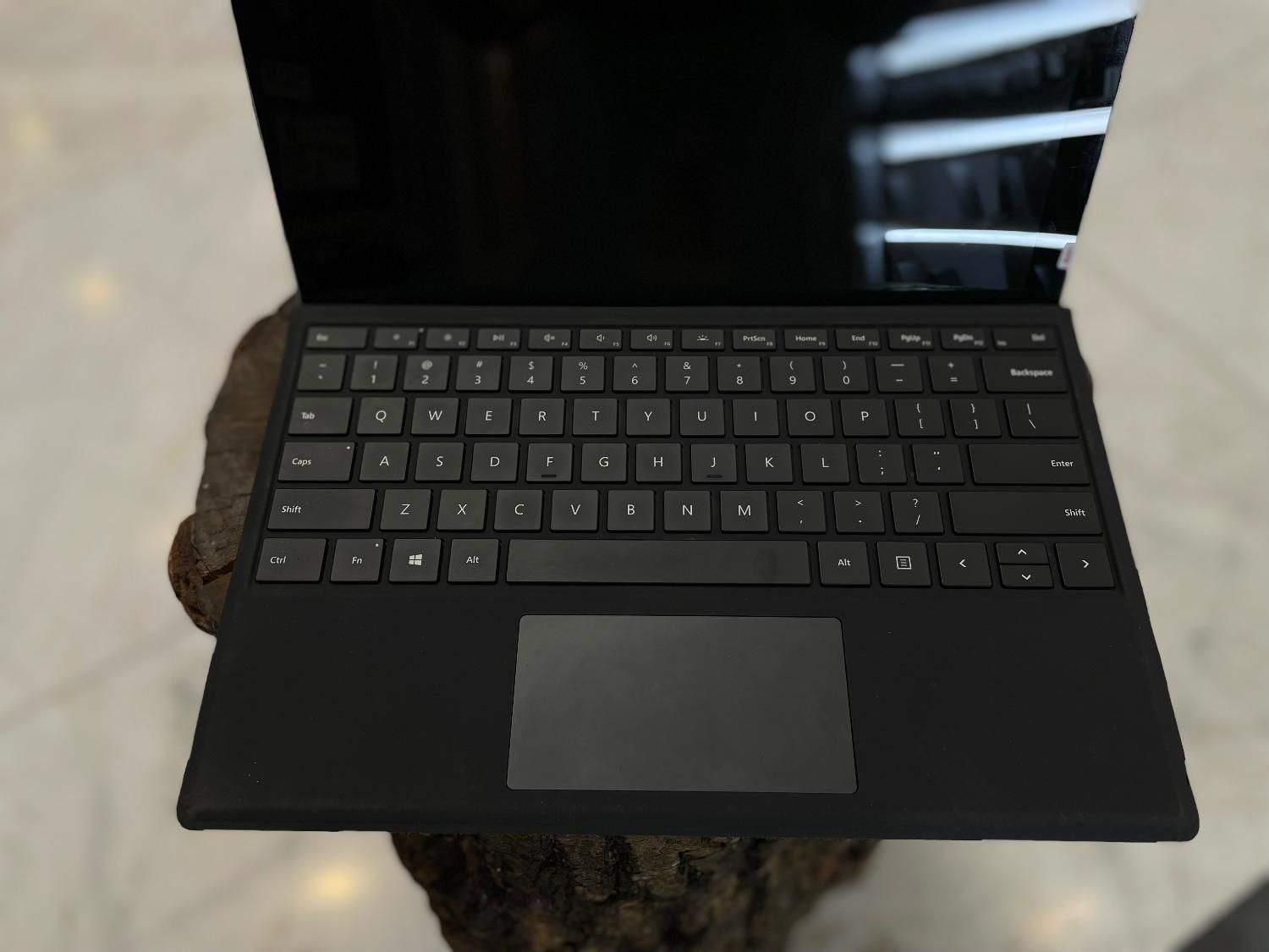 سرفیس پرو 6   i7nasl8  ram 16  ssd512|رایانه همراه|تهران, میرداماد|دیوار