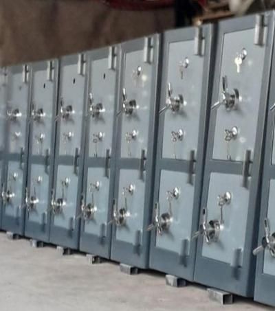 گاوصندوق(تی دویست پنجاه) کد f250گاو صندوق|ابزارآلات|اراک, |دیوار