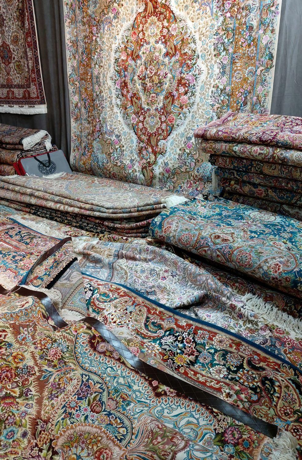 خریدار فرش‌دستباف‌در (میرداماد‌آصف‌فاطمی‌اکباتان)|فرش|تهران, شهرک غرب|دیوار