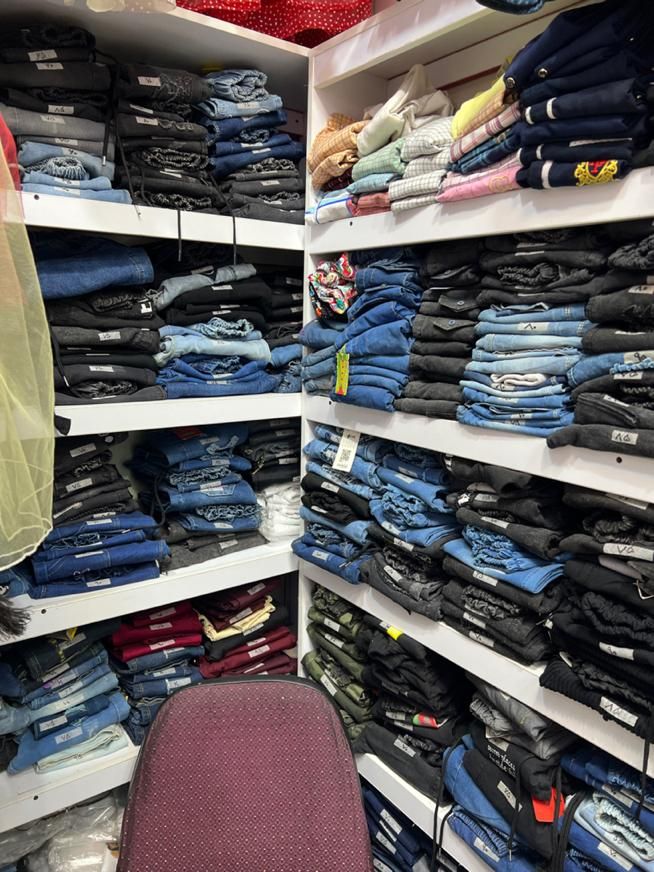 فروش کل لباسها یکجا و عمده بچگونه(قیمت مقطوع)|کفش و لباس بچه|اندیشه, اندیشه فاز ۴|دیوار