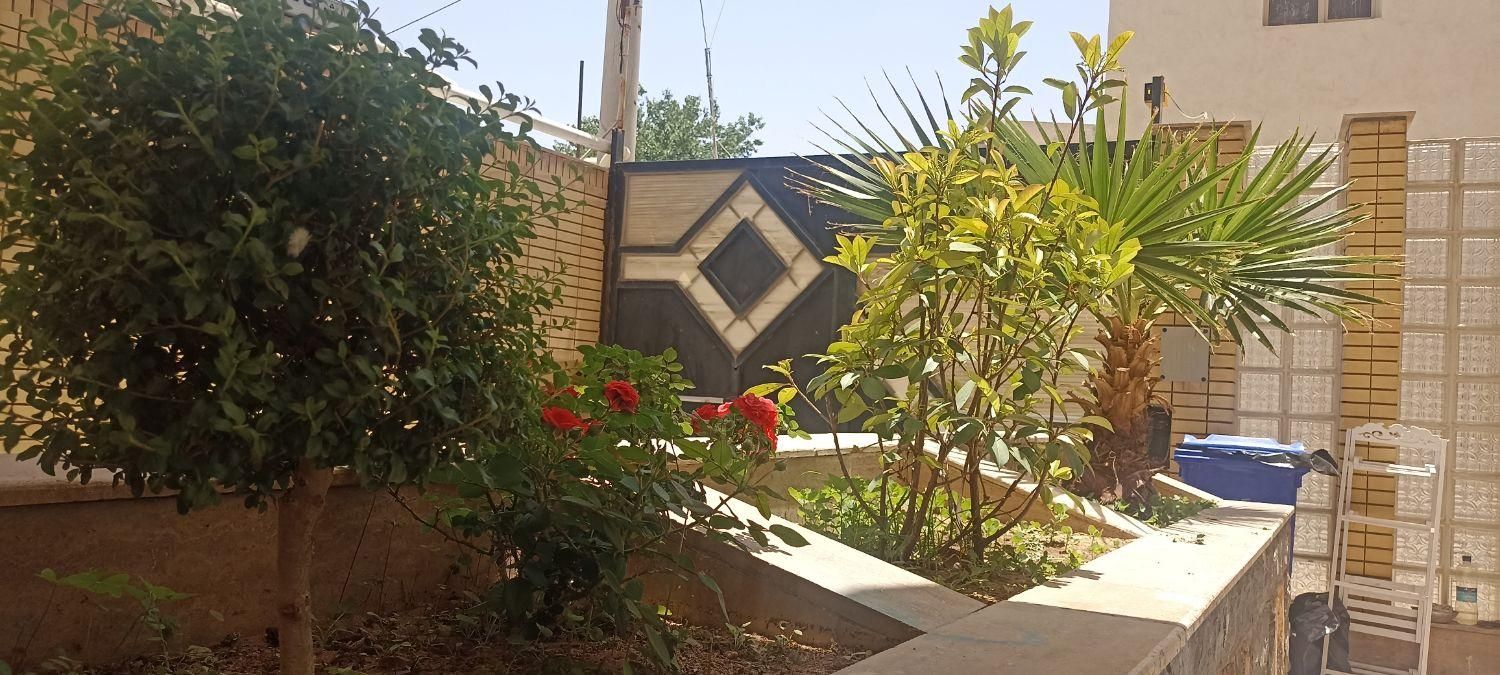 واحد مبله با امکانات وپارکینگ مرکز شهر|اجارهٔ کوتاه‌مدت آپارتمان و سوئیت|کرمان, |دیوار
