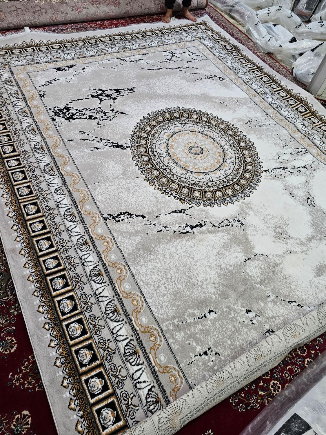 فرش بروزکاملا آکبند۶و۹و۱۲متری بازرگانی مهدی زاده|فرش|ورامین, ورامین|دیوار