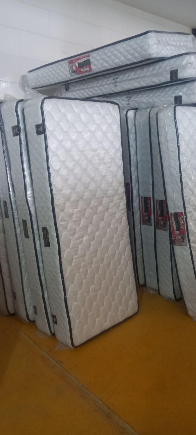 حراج تشک تخت فنری طبی|تشک تختخواب|اصفهان, گورت|دیوار