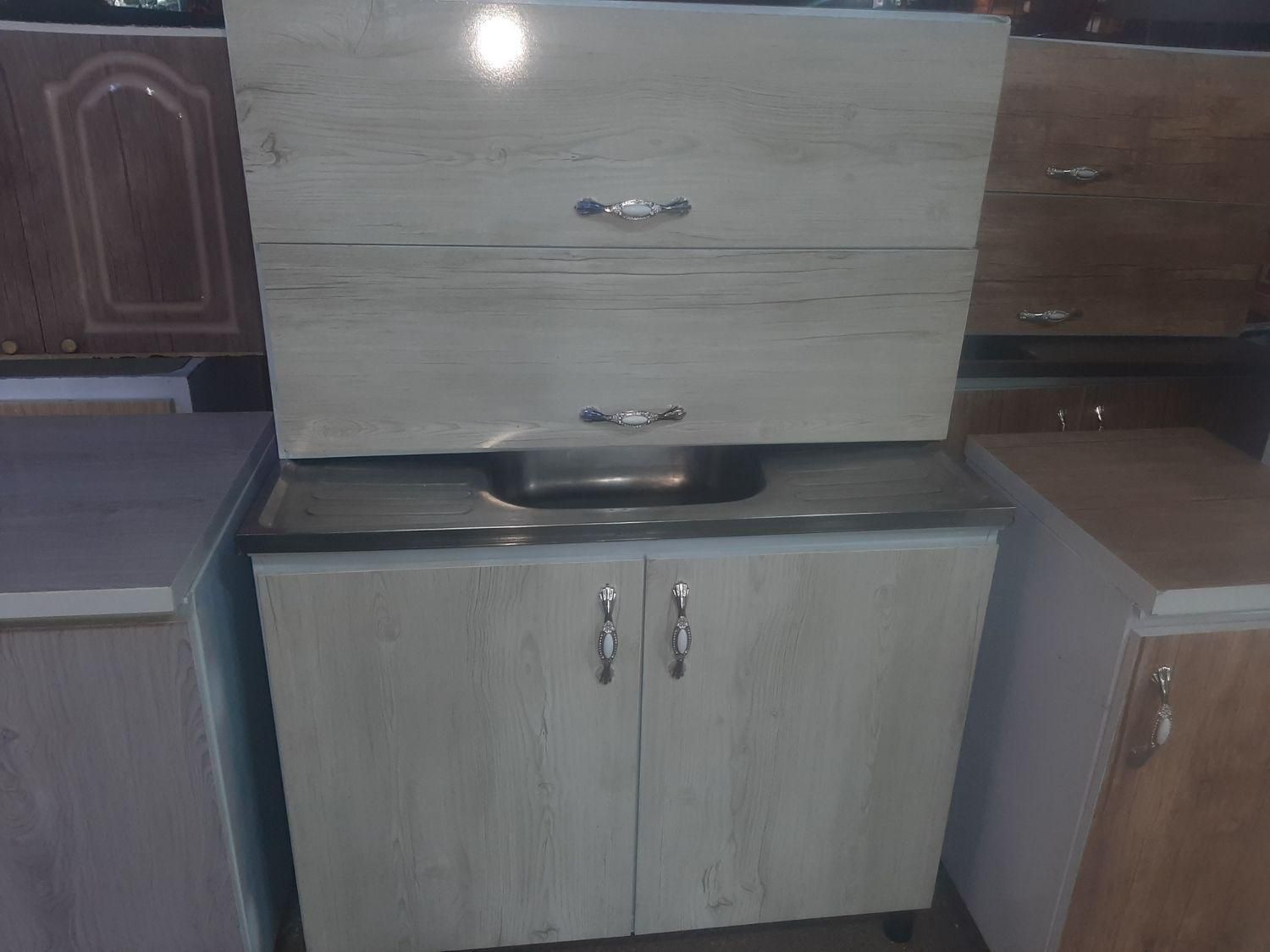 تولیدی کابینت فلزی و چوبی بدنه فلز درب ام دی اف|مصالح و تجهیزات ساختمان|رشت, معلولین|دیوار