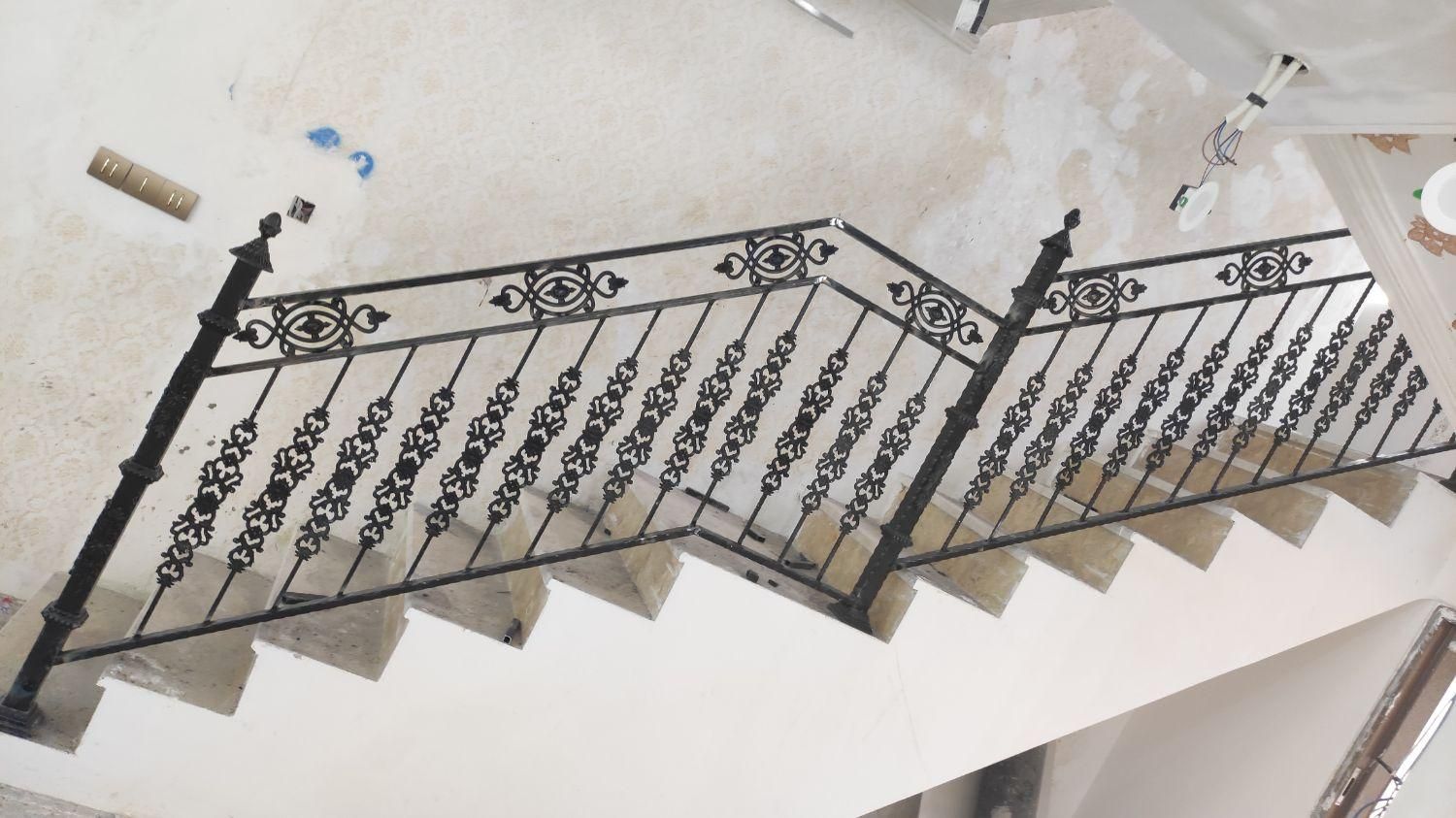 نرده خم فرفورژه.درب فرفورژه.حفاظ فرفورژه|مصالح و تجهیزات ساختمان|اهواز, کمپلو شمالی|دیوار