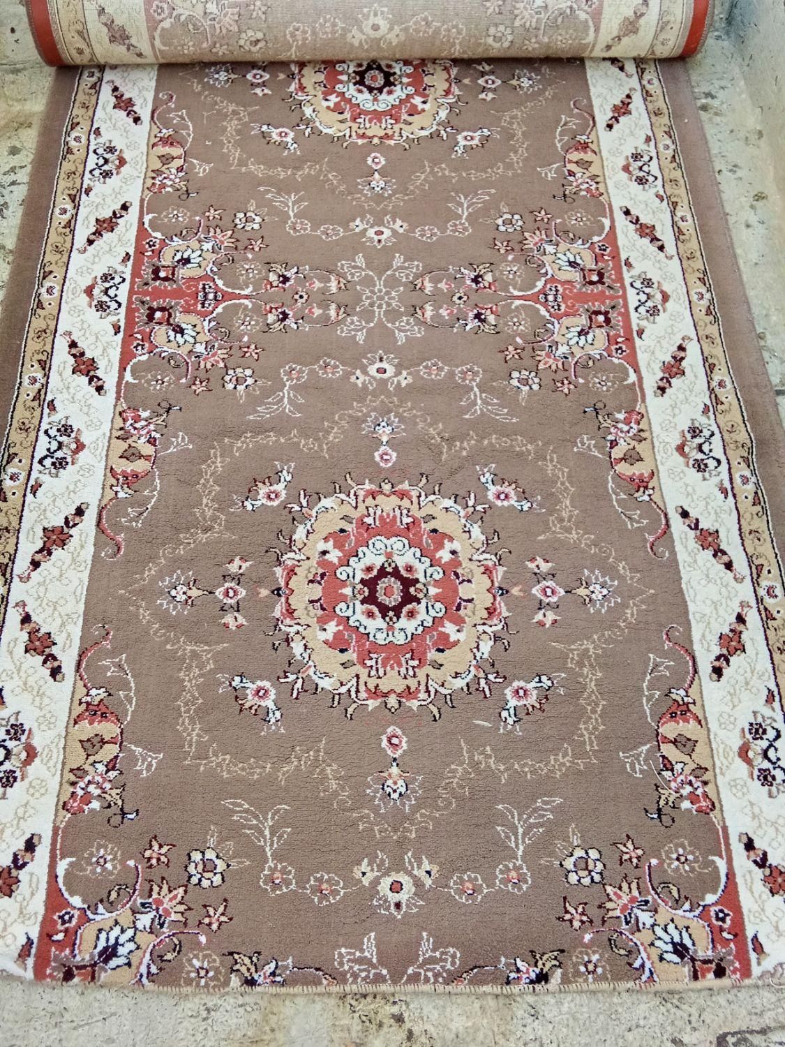 کناره فرش سالم بدون پارگی و سوختگی|فرش|پاکدشت, |دیوار