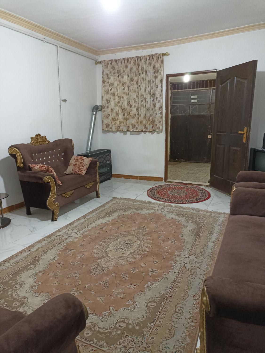 اجاره سوییت آپارتمان مبله پارکینگ دار ارشاد|اجارهٔ کوتاه‌مدت آپارتمان و سوئیت|رشت, اسماعیل آباد|دیوار