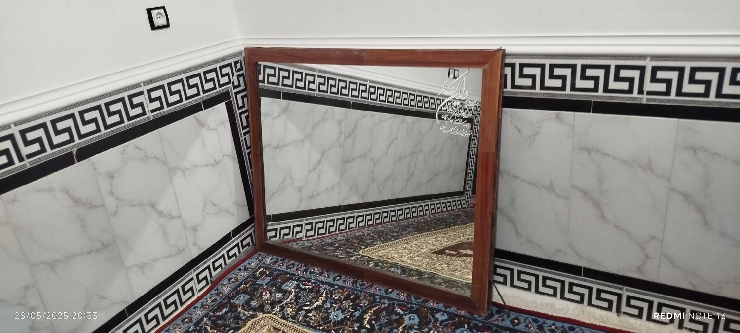 دو عدد اینه آرایشگاه|آرایشگاه و سالن‌های زیبایی|زابل, |دیوار