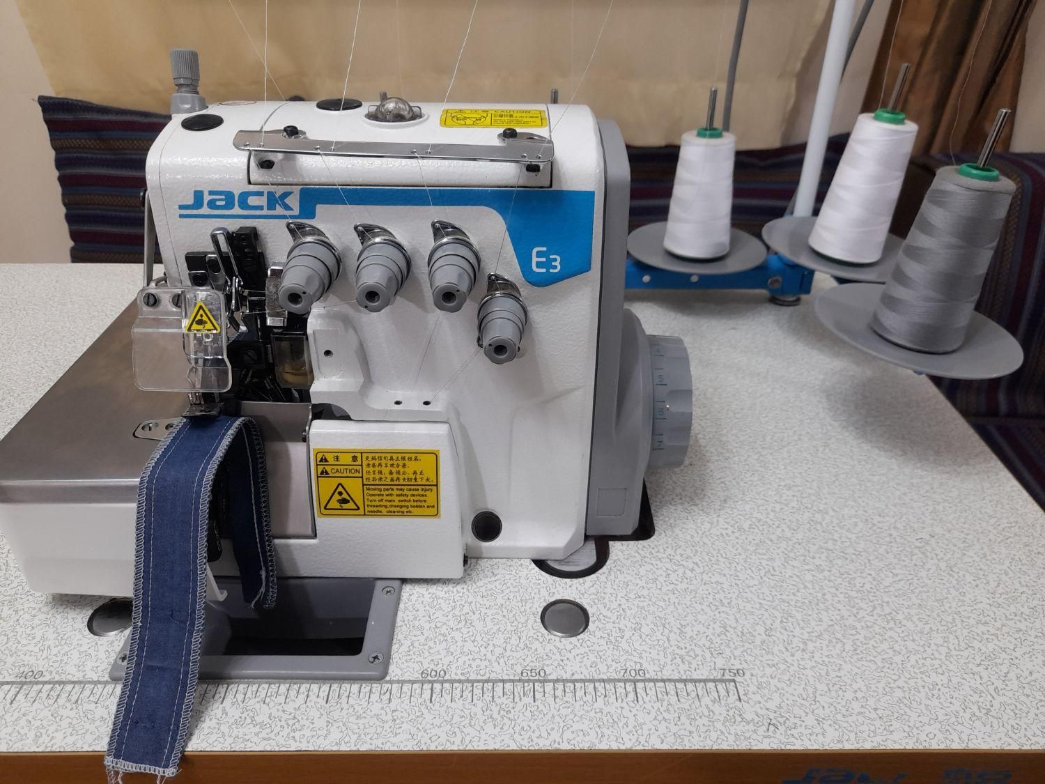 چرخ خیاطی صنعتی سردوزجک E3|چرخ خیاطی و ریسندگی|رشت, معلم|دیوار