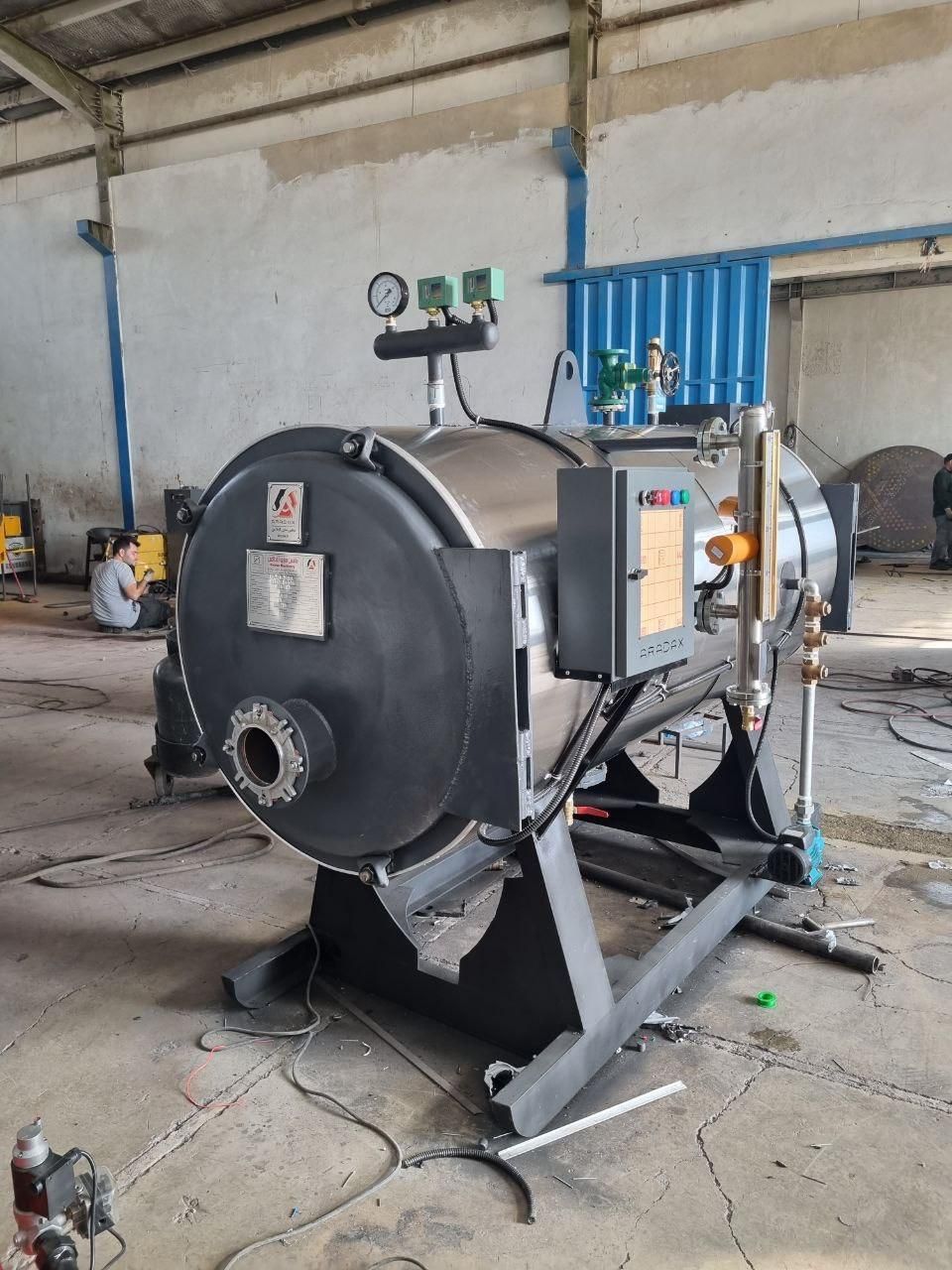 دیگ بخار ١ تن و ٥٠٠ کیلو روغن داغ استاندارد آماده|ماشینآلات صنعتی|تهران, دردشت|دیوار