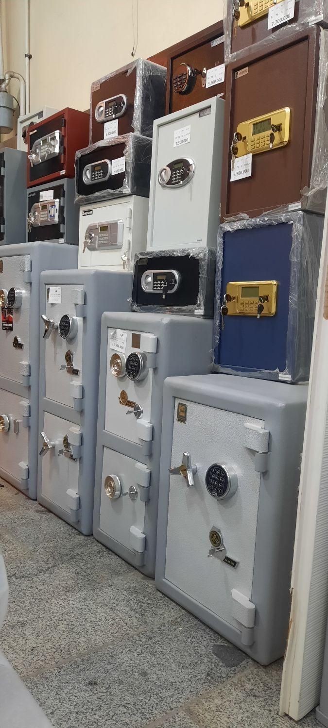 گاو صندوق.اصل          گاوصندوق.نسوز.ضدسرقت|ابزارآلات|اصفهان, شیخ اشراق|دیوار