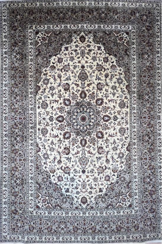 فرش دستبافت ۹متری کاشان دستباف ا|فرش|تهران, نارمک|دیوار