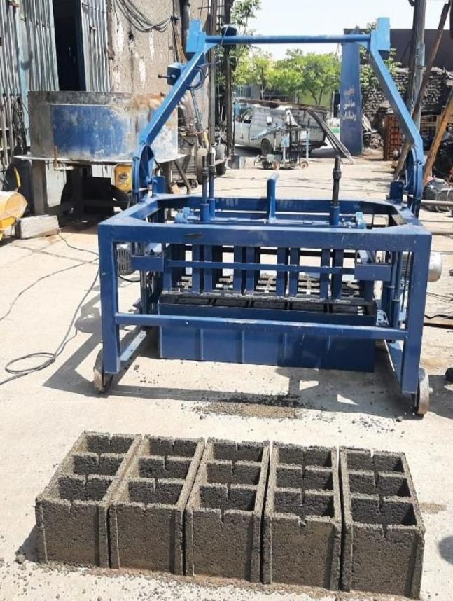 دستگاه بلوکه زنی پنج قالبه دستگاه بلوکه زن پنج تا|ماشینآلات صنعتی|مشهد, توس (بلوار توس)|دیوار