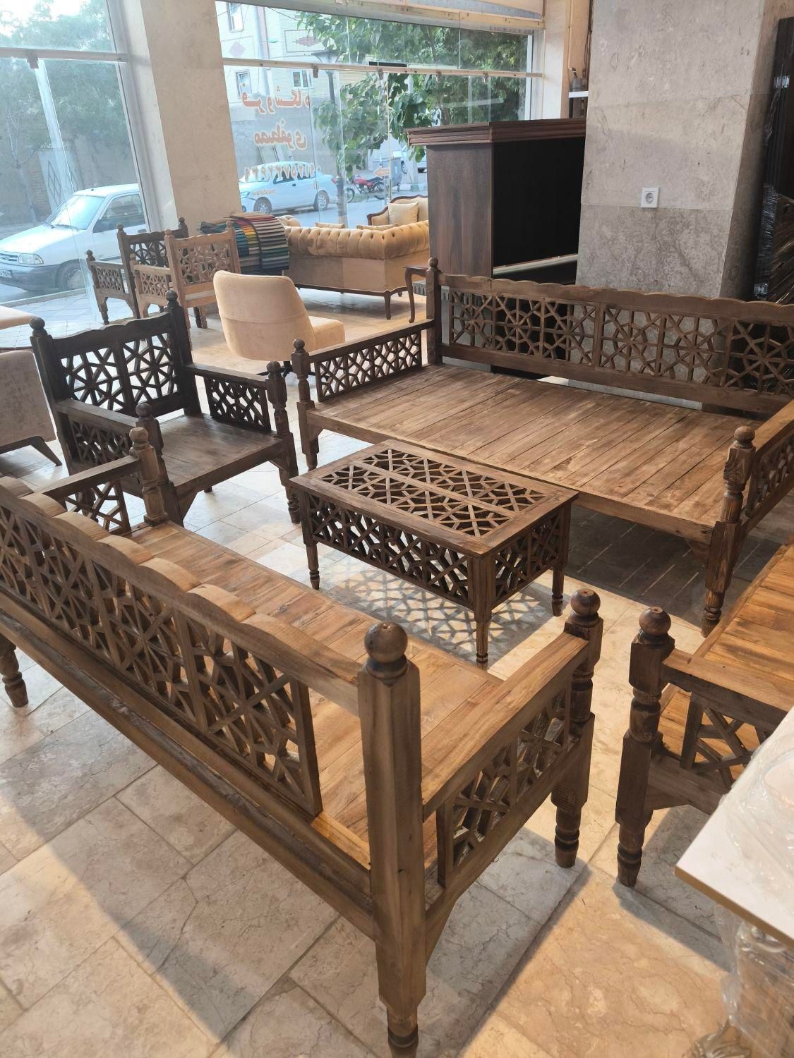 تخت و مبلمان سنتی|مبلمان خانگی و میز عسلی|شاهرود, |دیوار