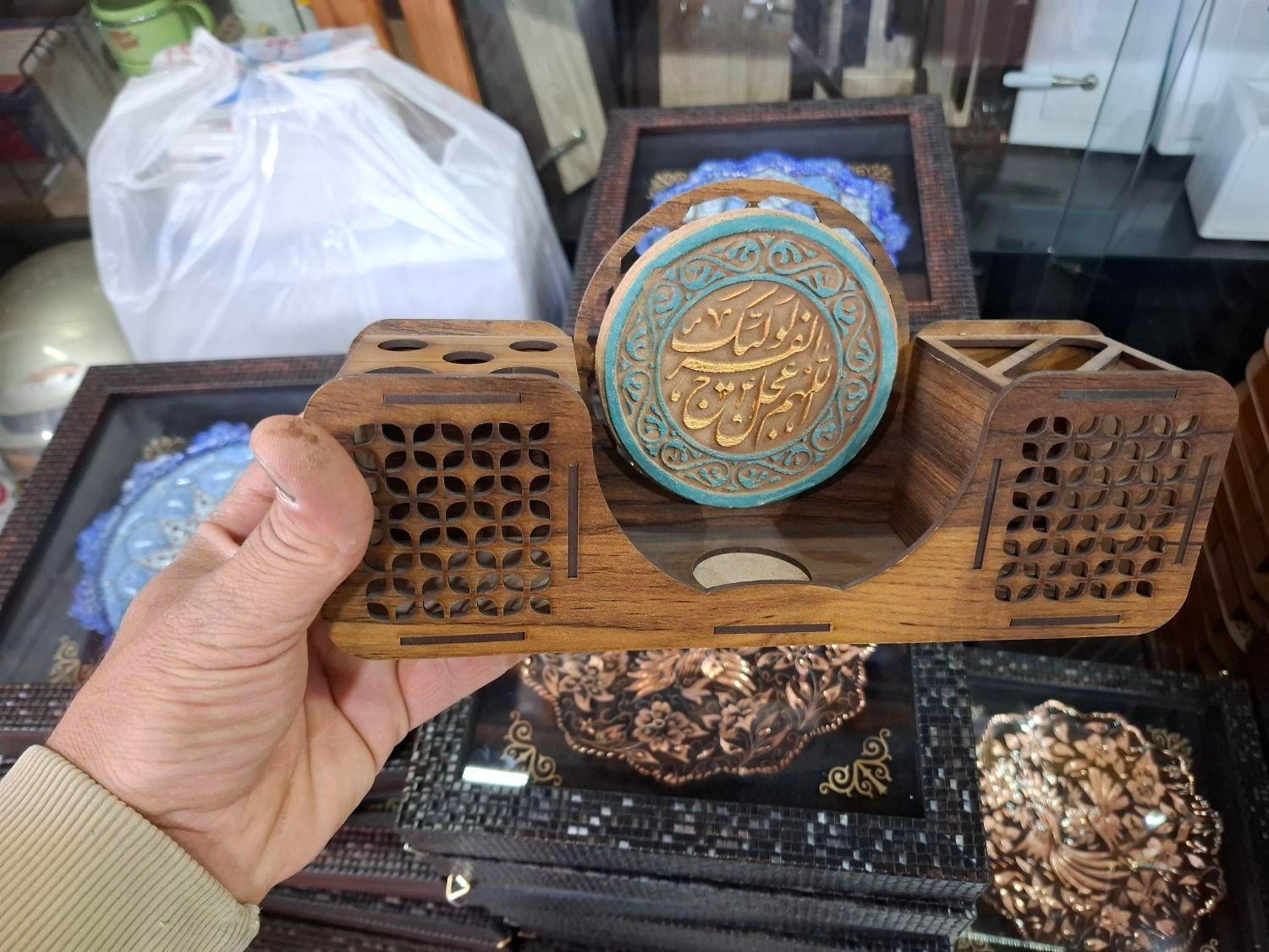 نیروی خانم مسلط به کار با کامپیوتر|استخدام صنعتی، فنی، مهندسی|شهرکرد, |دیوار