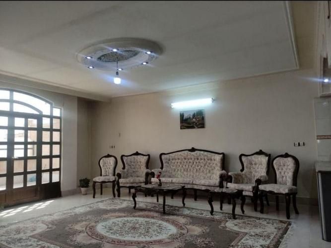 اجاره روزانه آپارتمان با پارکینگ|اجارهٔ کوتاه‌مدت ویلا و باغ|اصفهان, منتظرالمهدی|دیوار