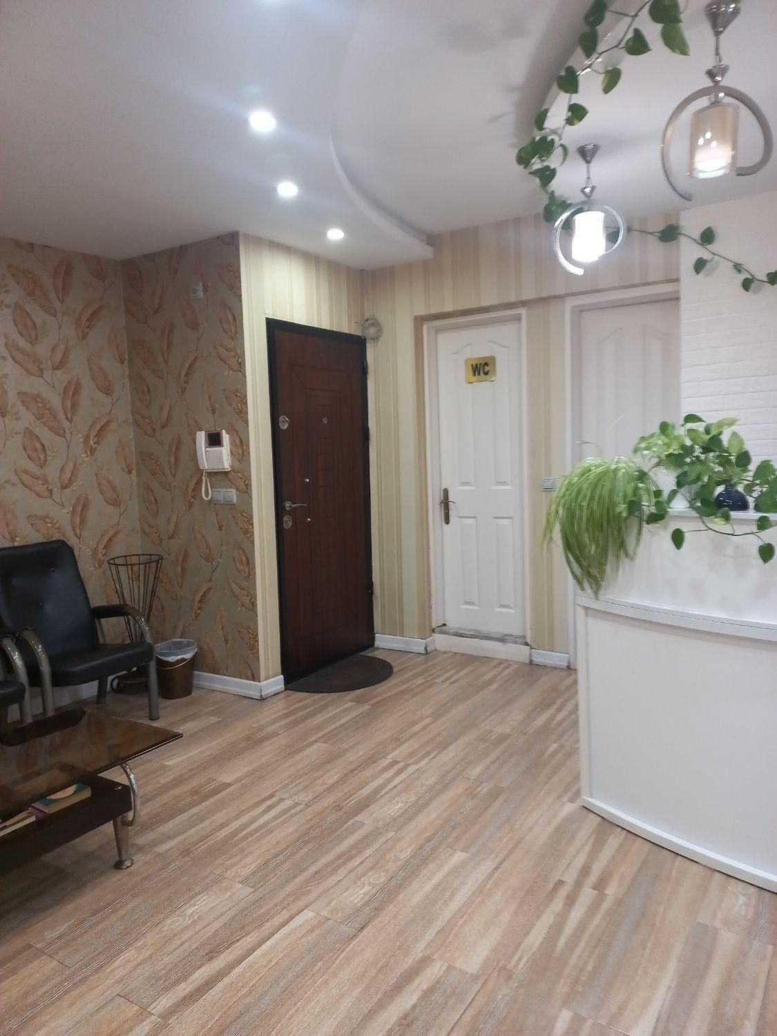 واحد / تجاری / ۶۵متری /  گاز|اجارهٔ دفتر کار، اتاق اداری، مطب|رشت, نظری|دیوار