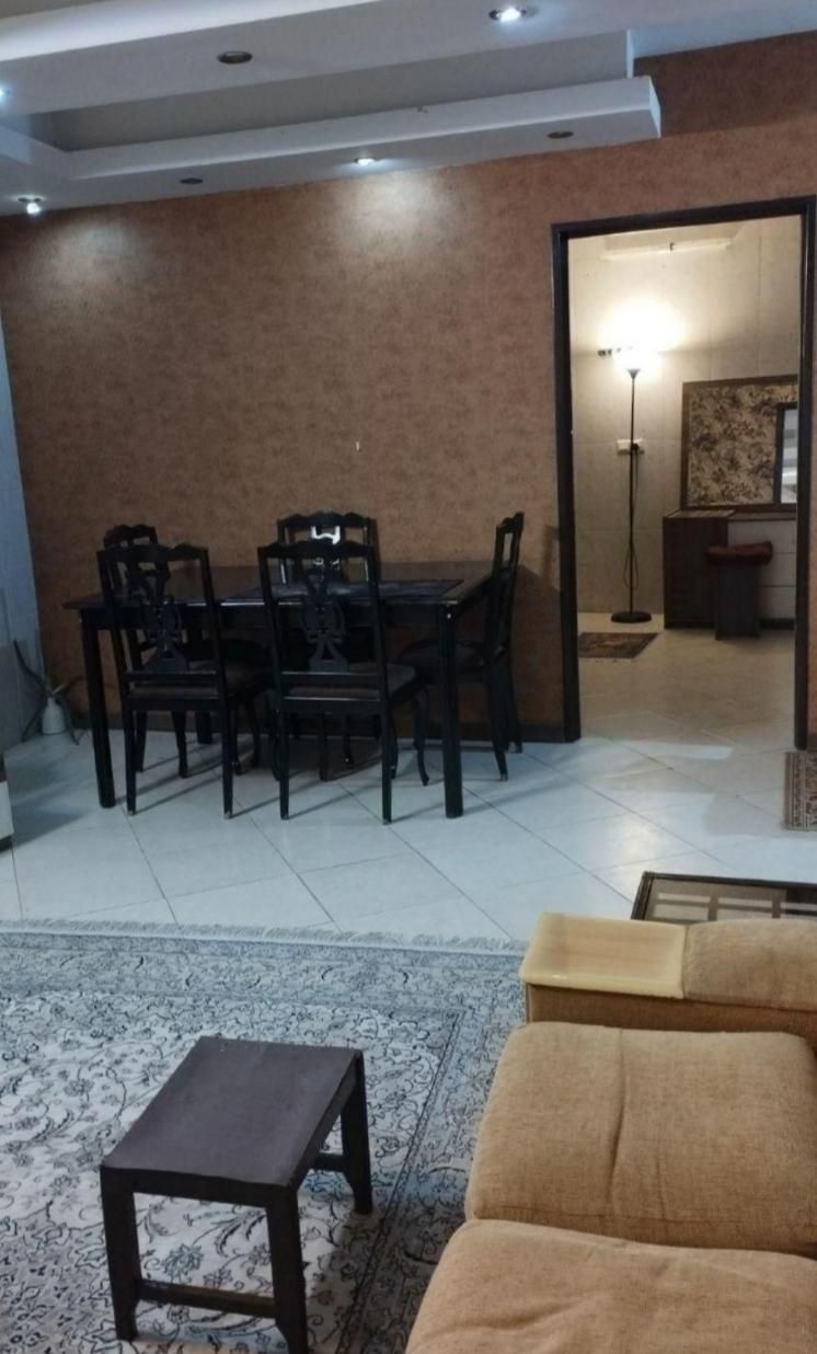 اجاره آپارتمان روزانه مبله مجرد سویت دانشجو منزل|اجارهٔ کوتاه‌مدت آپارتمان و سوئیت|اصفهان, وحید|دیوار