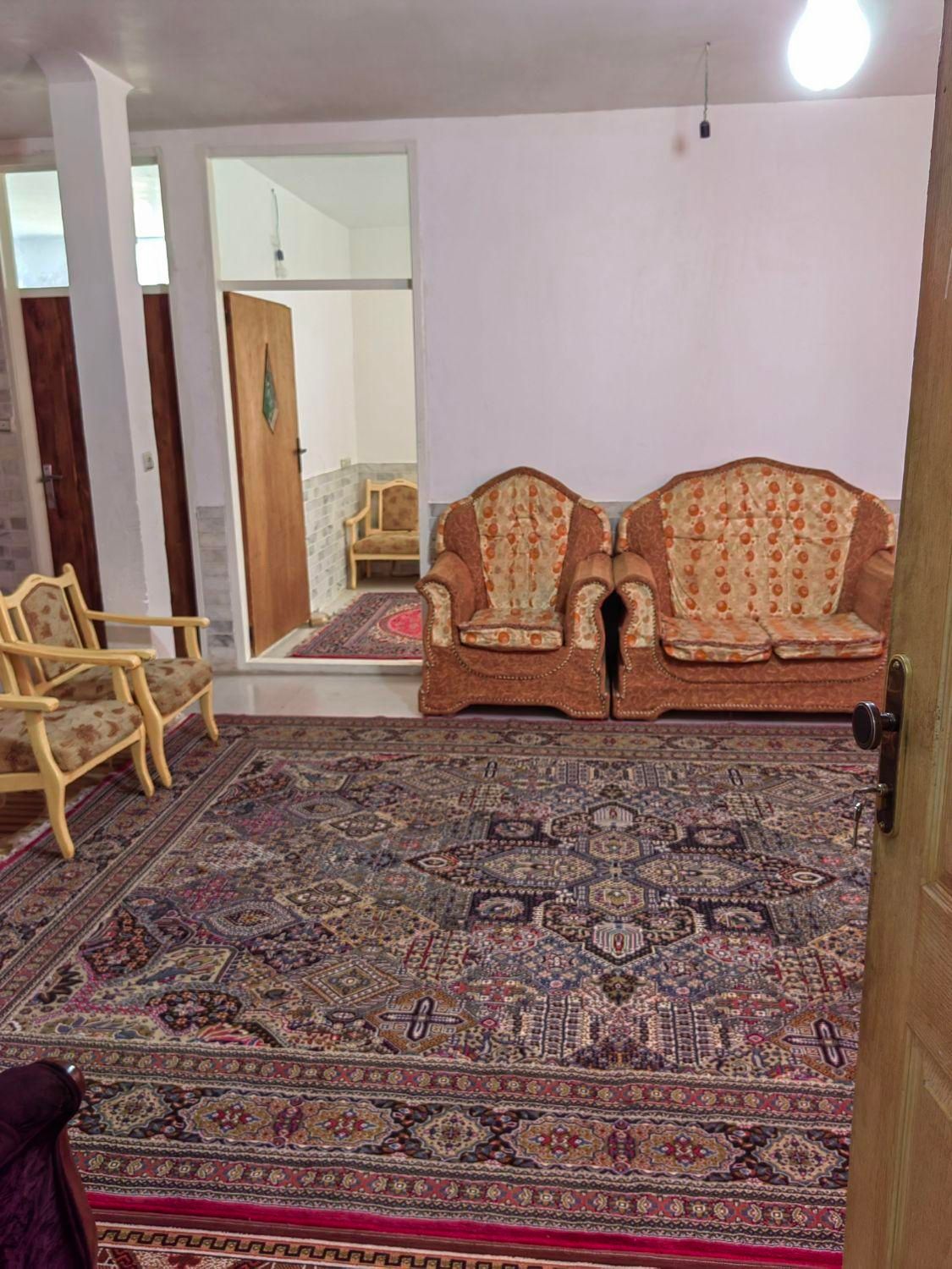 اجاره سوییت مبله منزل همکف|اجارهٔ کوتاه‌مدت آپارتمان و سوئیت|کرمان, |دیوار