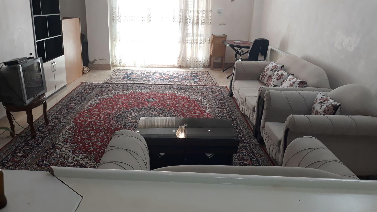 اجاره سوییت آپارتمان مبله خ مشتاق نزدیک پل خواجو|اجارهٔ کوتاه‌مدت آپارتمان و سوئیت|اصفهان, خواجو|دیوار