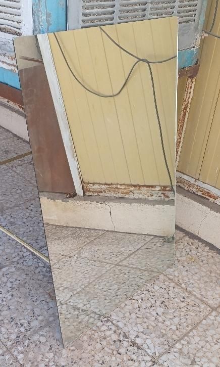 آینه|آینه|بم, |دیوار