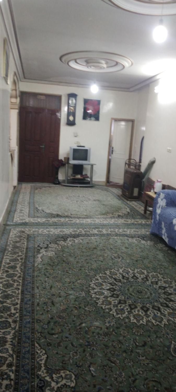 سوئیت دربست در طبقه همکف فقط،زائرا امام رضا|اجارهٔ کوتاه‌مدت آپارتمان و سوئیت|مشهد, کارگران|دیوار
