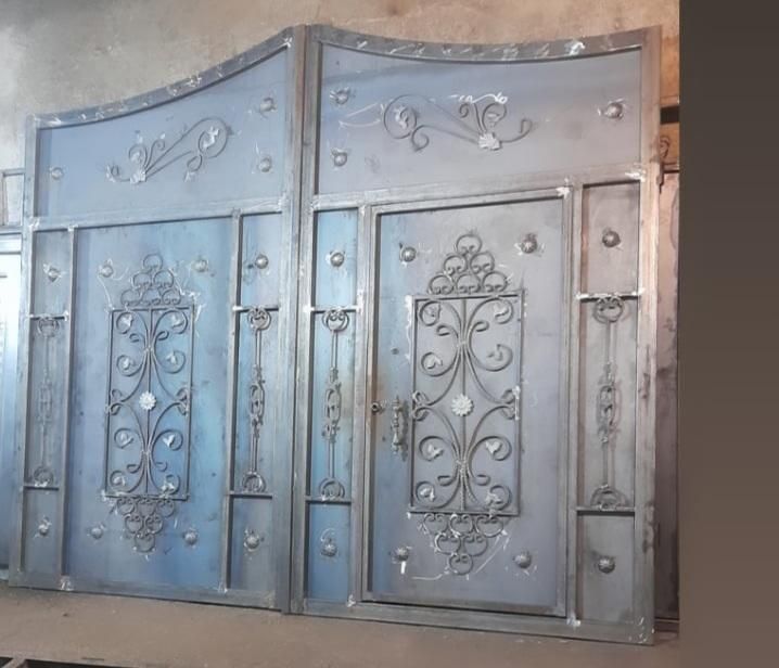 درب های و حیاطی بارنگ و بدون رنگ سه لنگه|مصالح و تجهیزات ساختمان|مشهد, پنجتن|دیوار