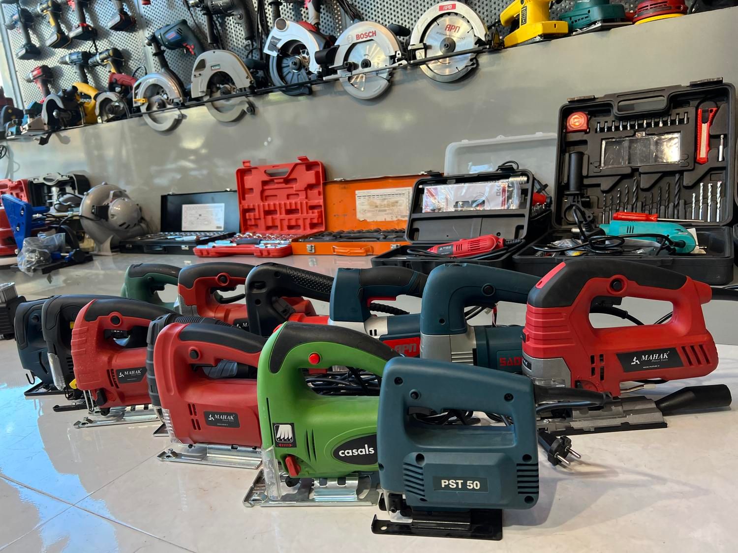 اره چکشی عمود بر عمودبر گیربکسی معمولی|ماشین‌آلات صنعتی|مشهد, هنرور|دیوار