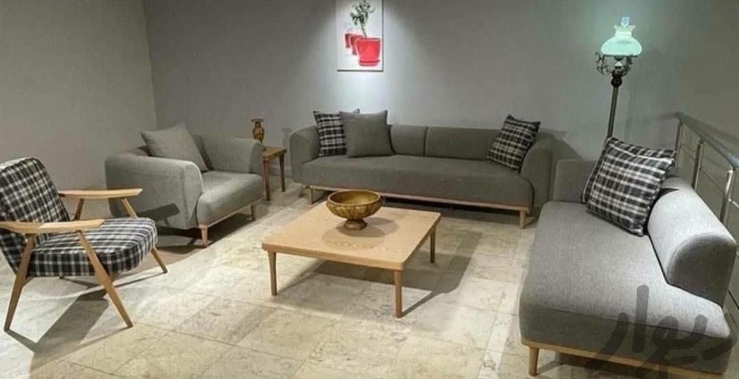 کاناپه سه نفره  مدرن ۲۰۳۰|مبلمان خانگی و میزعسلی|تهران, لویزان|دیوار