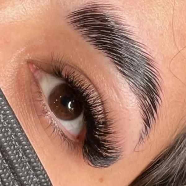 اکستنشن مژه کاشت مژه لیفت و لمینت مژه و ابرو|خدمات آرایشگری و زیبایی|اصفهان, ملاصدرا|دیوار