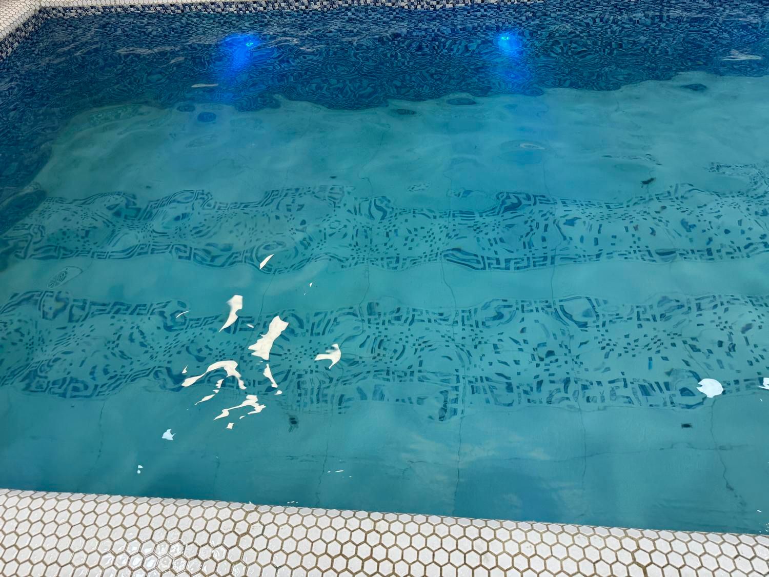 باغ ویلا استخردار آبگرم سرپوشیده|اجارهٔ کوتاهمدت ویلا و باغ|نجفآباد, |دیوار