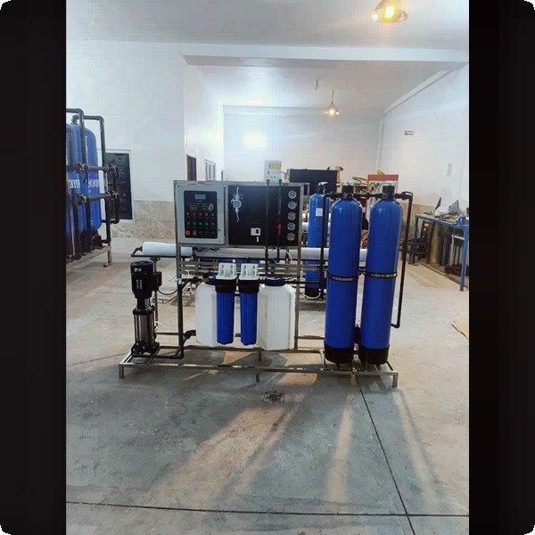 9080/دستگاه تصفیه اب صنعتی/ظرفیت 10متری/متریال فول|آب‌سردکن و تصفیه آب|زاهدان, |دیوار