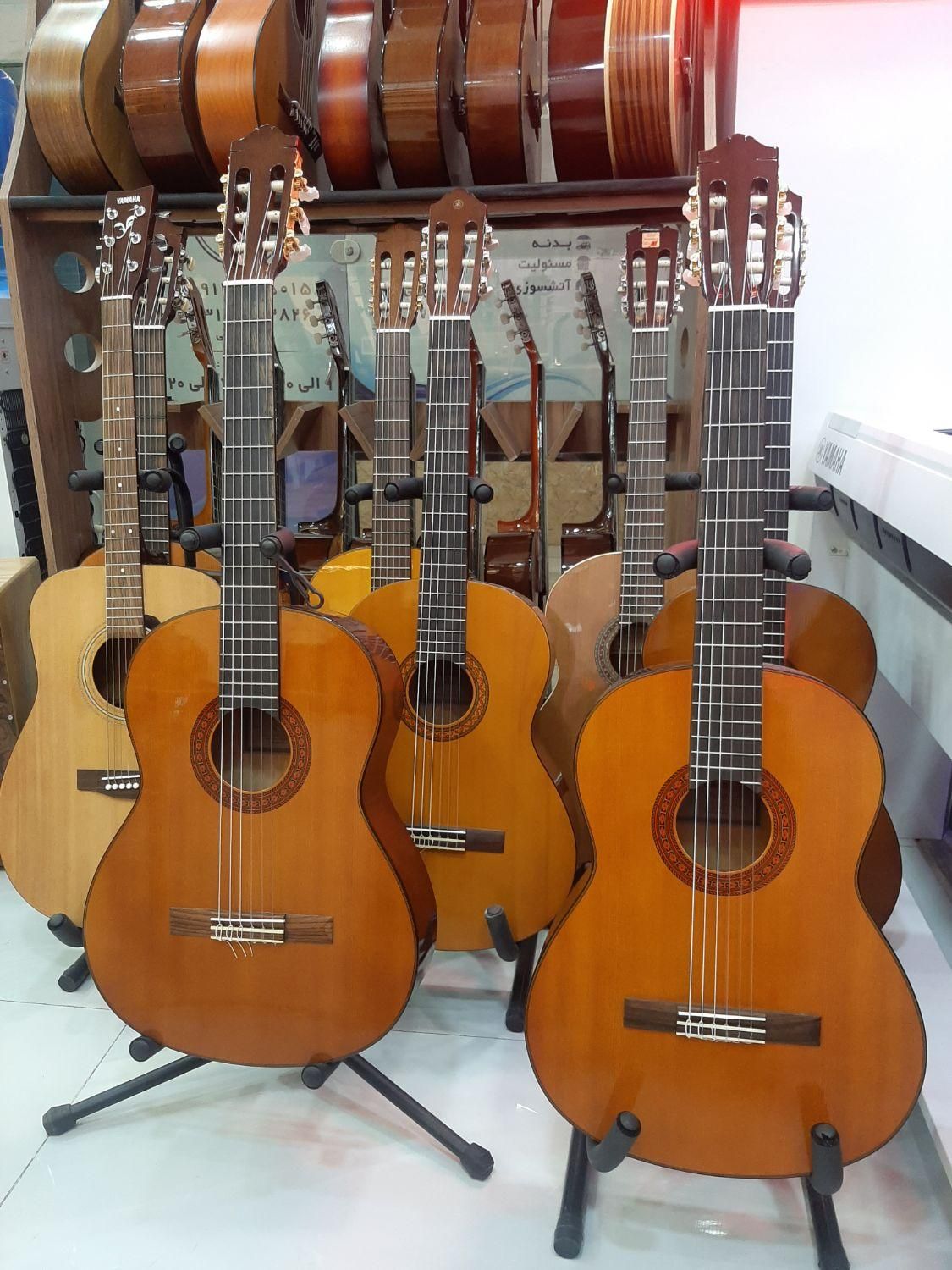 گیتار یاماها c40 c70|گیتار، بیس، امپلیفایر|اصفهان, مسجد مصلی|دیوار