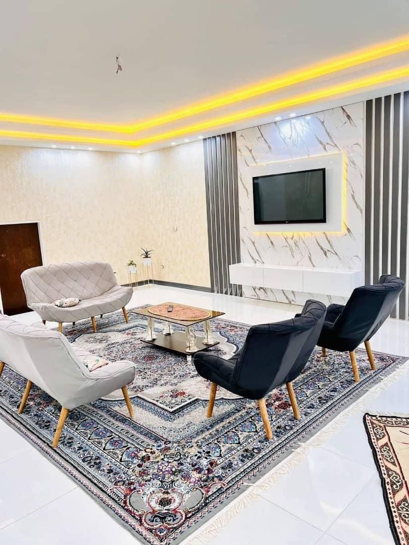 سوییت اپارتمان مبله شیک و نوساز،دربست،پارکینگدار|اجارهٔ کوتاهمدت آپارتمان و سوئیت|یزد, |دیوار