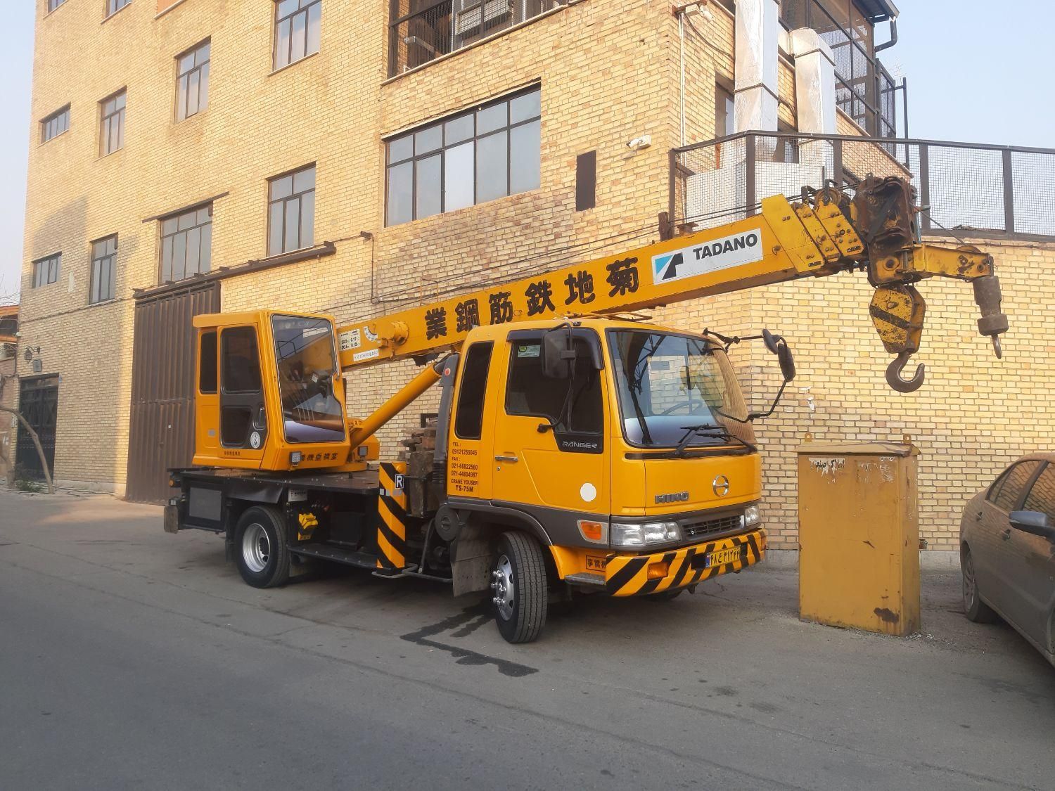 جرثقیل دکل بلند و کفی جهت انجام هر نوع کار|خدمات حمل و نقل|تهران, فتح|دیوار