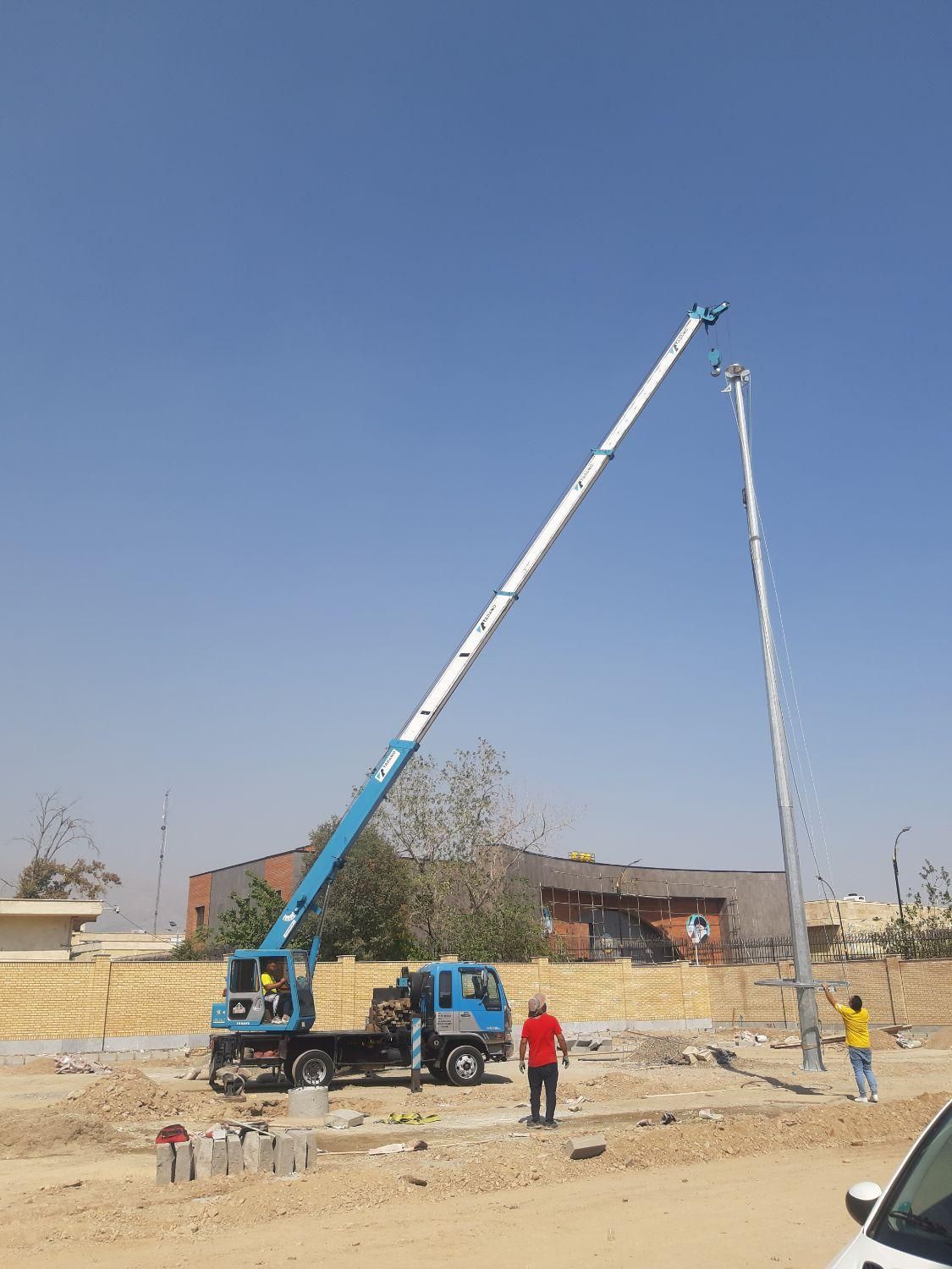 جرثقیل دکل بلند و کفی جهت انجام هر نوع کار|خدمات حمل و نقل|تهران, فتح|دیوار