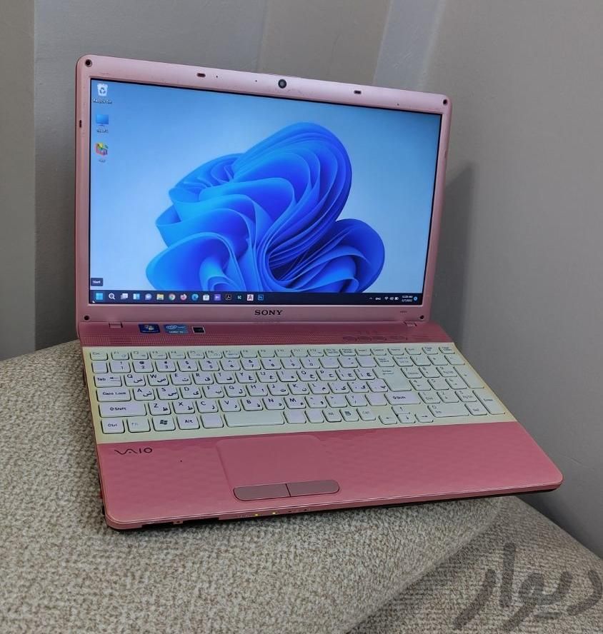 لپ تاپ سونی سالم و تمیز|رایانه همراه|شیراز, زرهی|دیوار