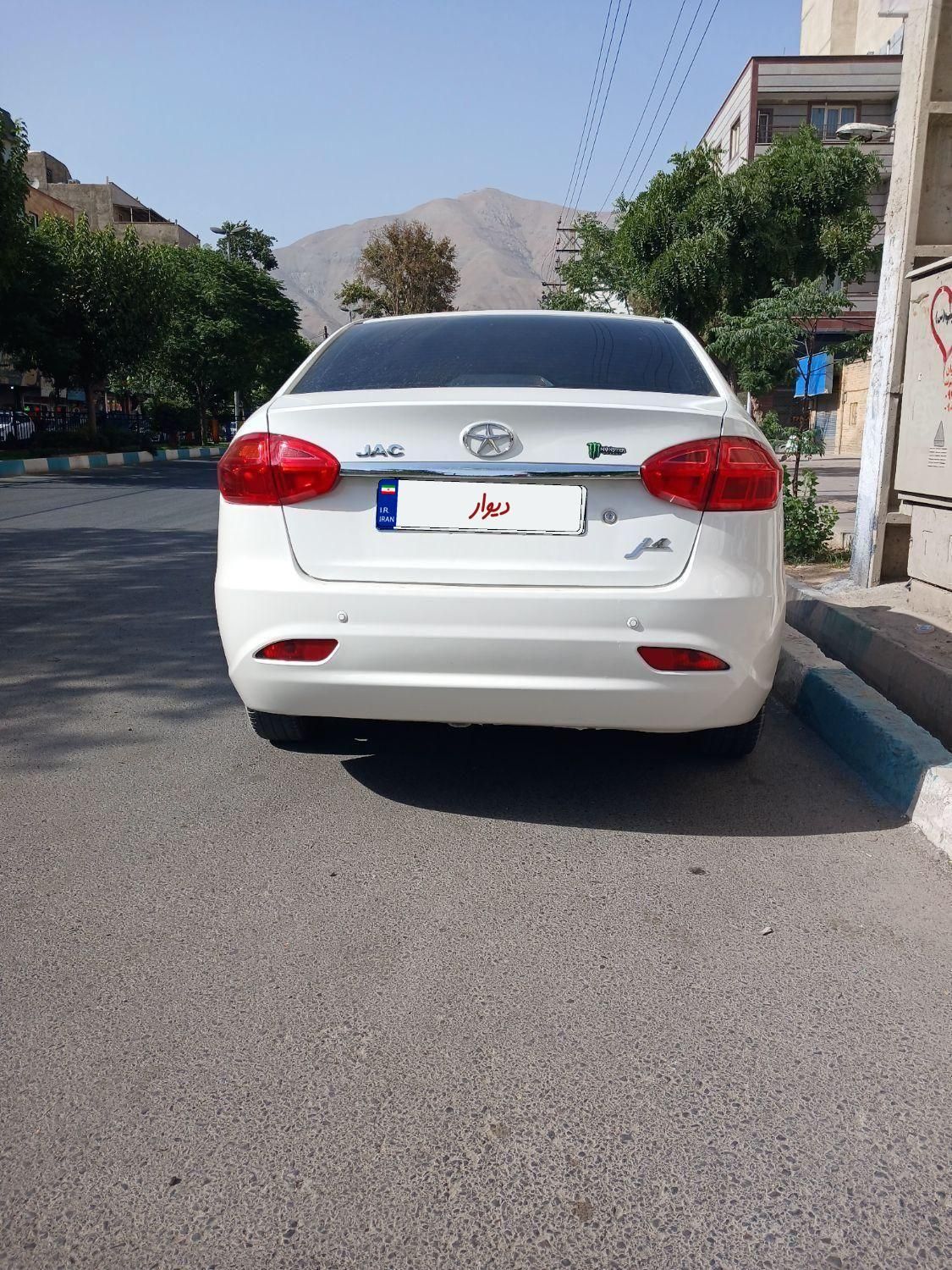 جک j4 مدل ۱۴۰۳|خودرو سواری و وانت|گرمدره, |دیوار