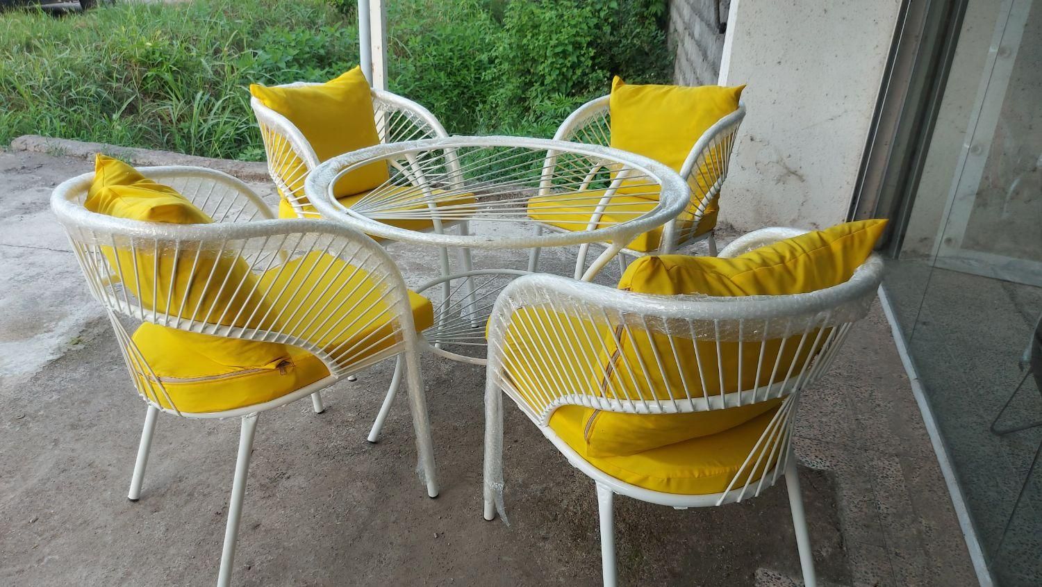 تولید و پخش صندلی های باغی و رستورانی|خدمات پیشه و مهارت|رشت, شکار اسطلخ|دیوار