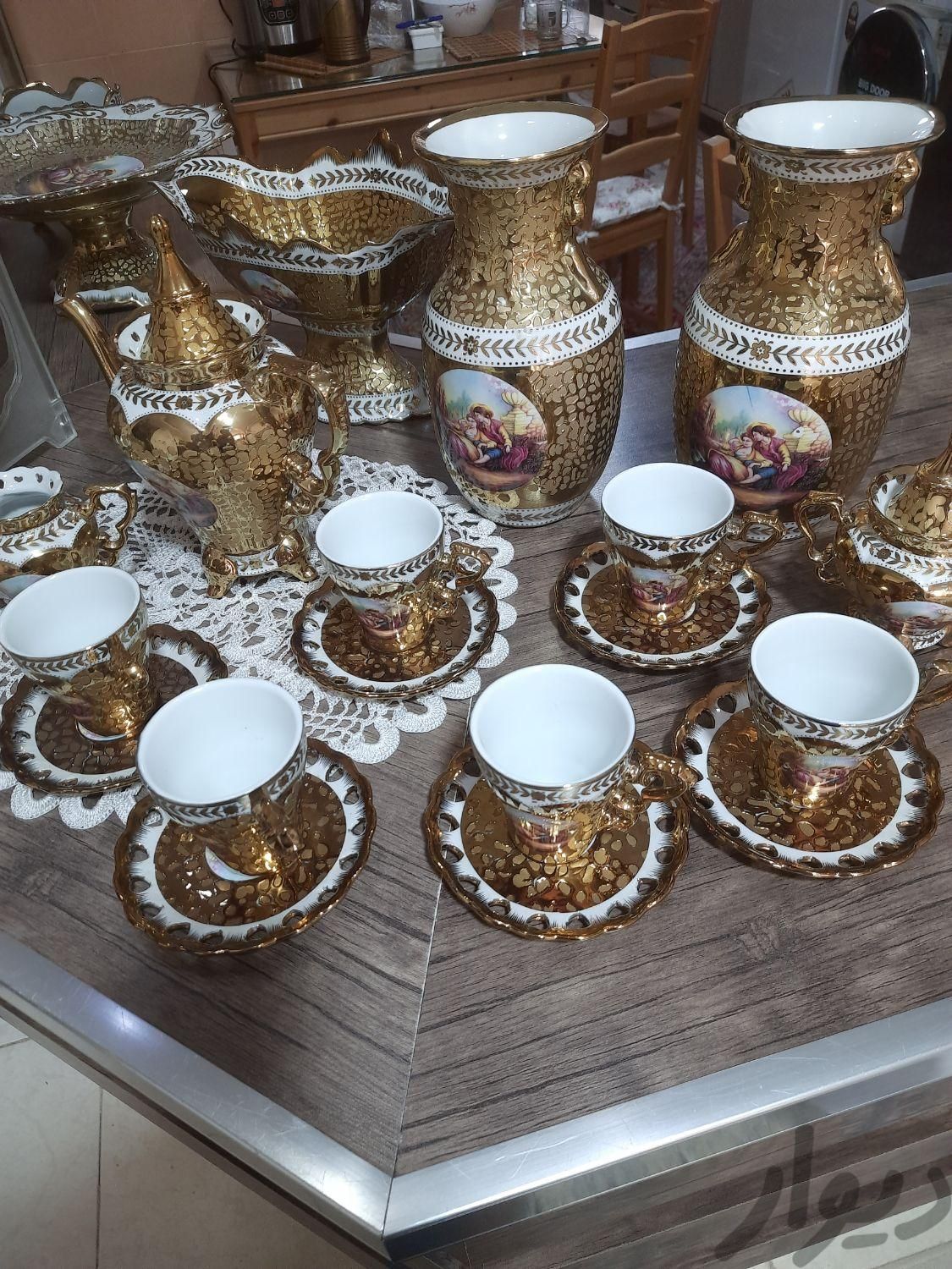 فروش ظروف طلایی چروک آنتیک دکوری لیلی|ظروف سرو و پذیرایی|تهران, تهرانپارس غربی|دیوار