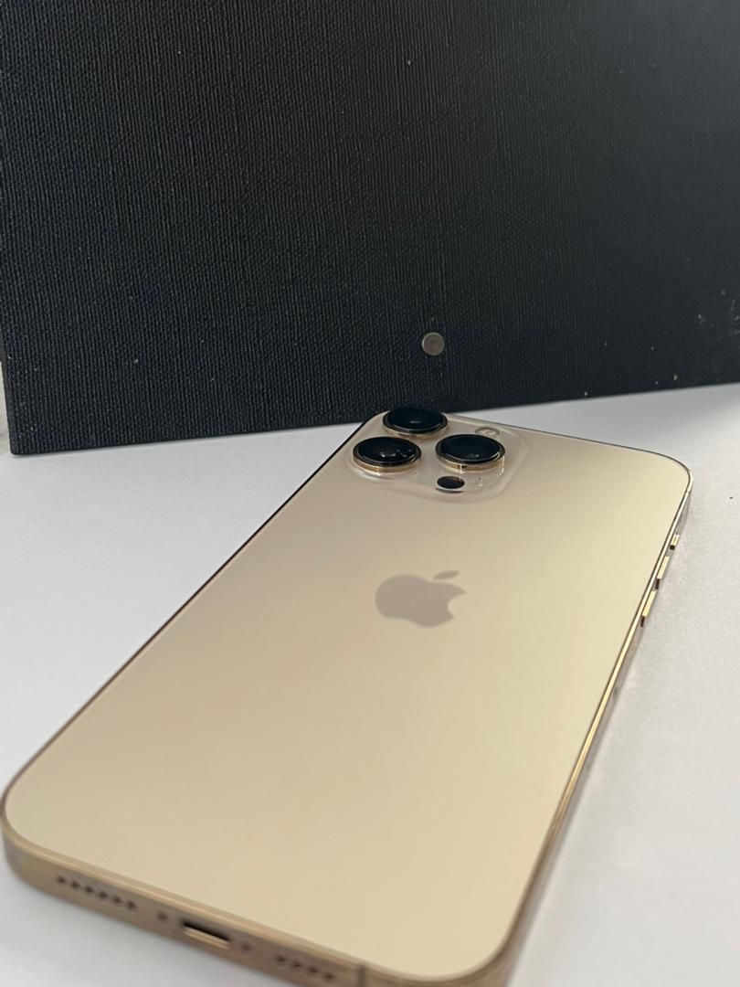 اپل iPhone 13 Pro Max با حافظهٔ ۲۵۶ گیگابایت|موبایل|اصفهان, بوستان آینه خانه|دیوار