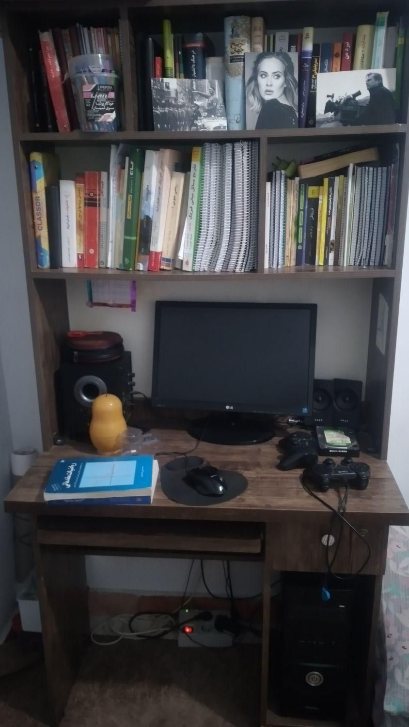 کتابخانه ومیز تحریر وکامپیوتر|کتابخانه، شلف، قفسه‌های دیواری|تهران, کوثر|دیوار