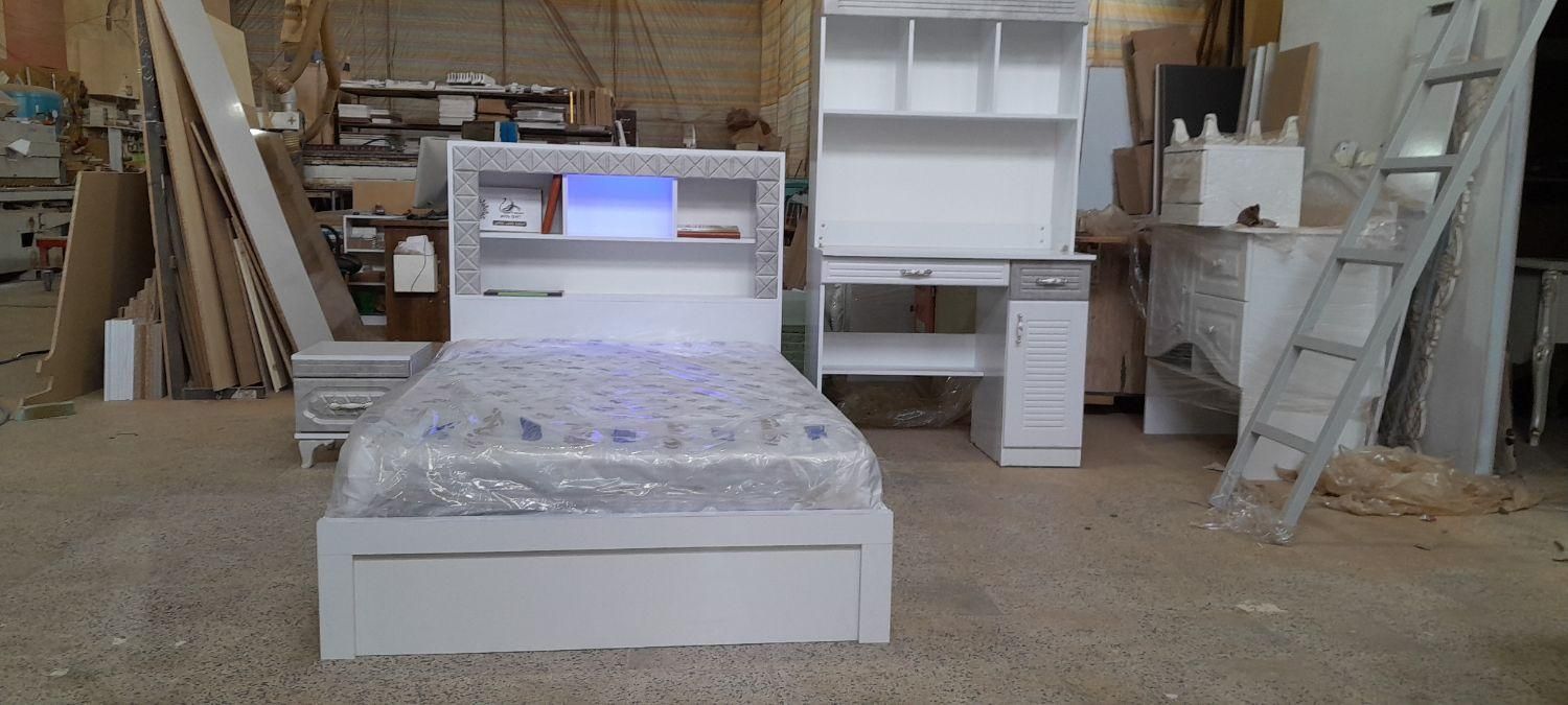 تخت خواب یک نفره ۱۲۰ سانتی جدید|تخت و سرویس خواب|اردبیل, |دیوار