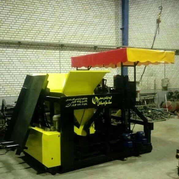 آپشنال بلوک زن اتوماتیک ، دستگاه فوم بتن جدول زنی|ماشین‌آلات صنعتی|قم, بلوار امین و ساحلی|دیوار