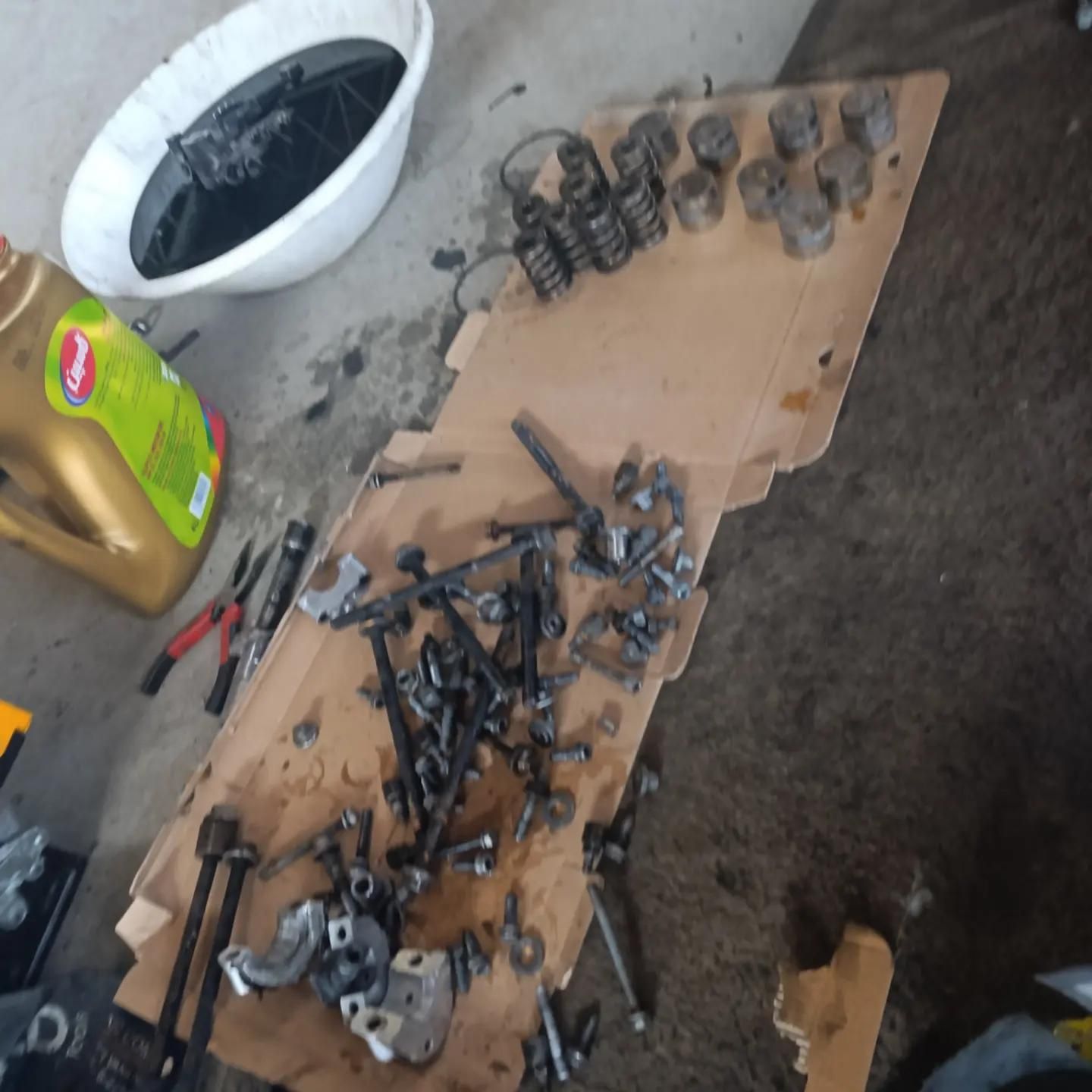 مکانیکی سیار وارائه خدمات|خدمات موتور و ماشین|مرودشت, استادیوم|دیوار