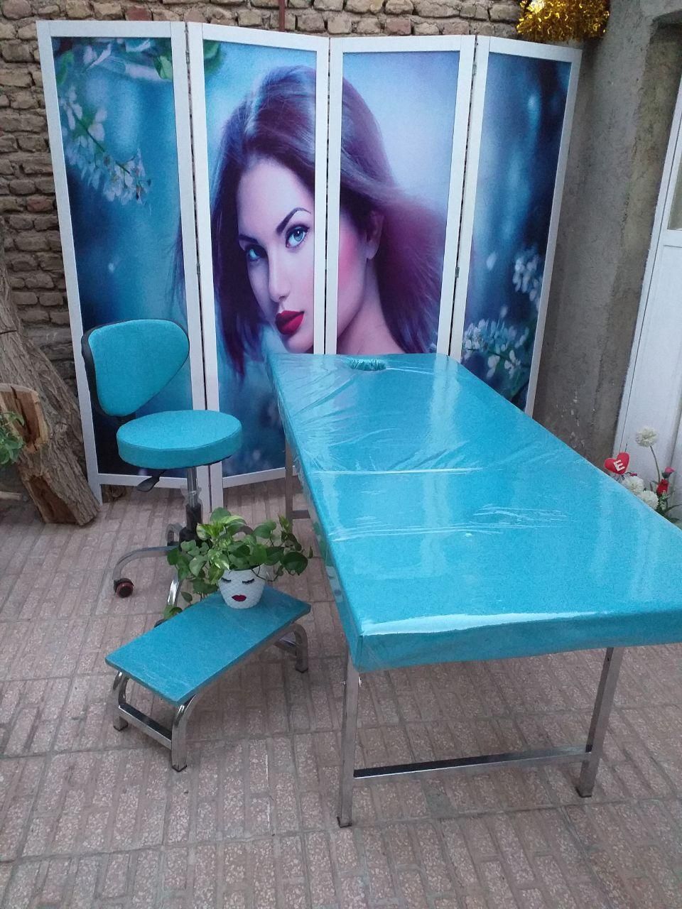 تخت ماساژ پایه تاشو مستحکم|آرایشی، بهداشتی، درمانی|مشهد, طرق|دیوار