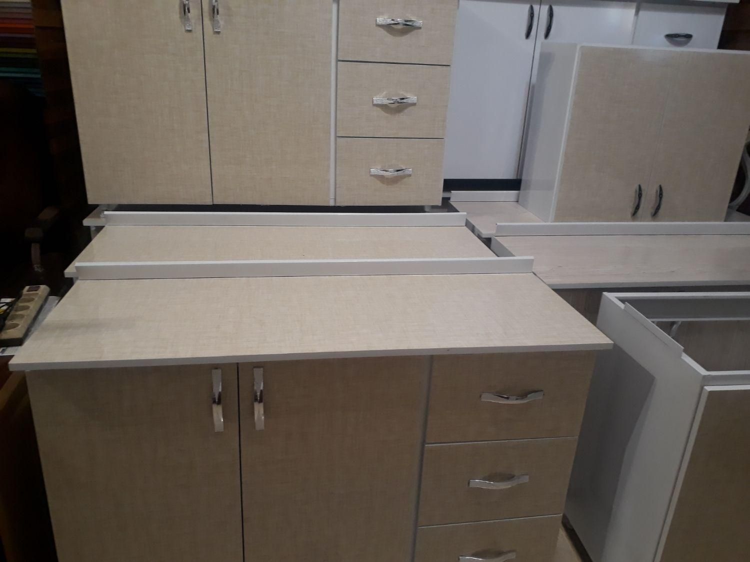 کابینت اماده بدنه فلزی درب چوبی|مصالح و تجهیزات ساختمان|تبریز, |دیوار