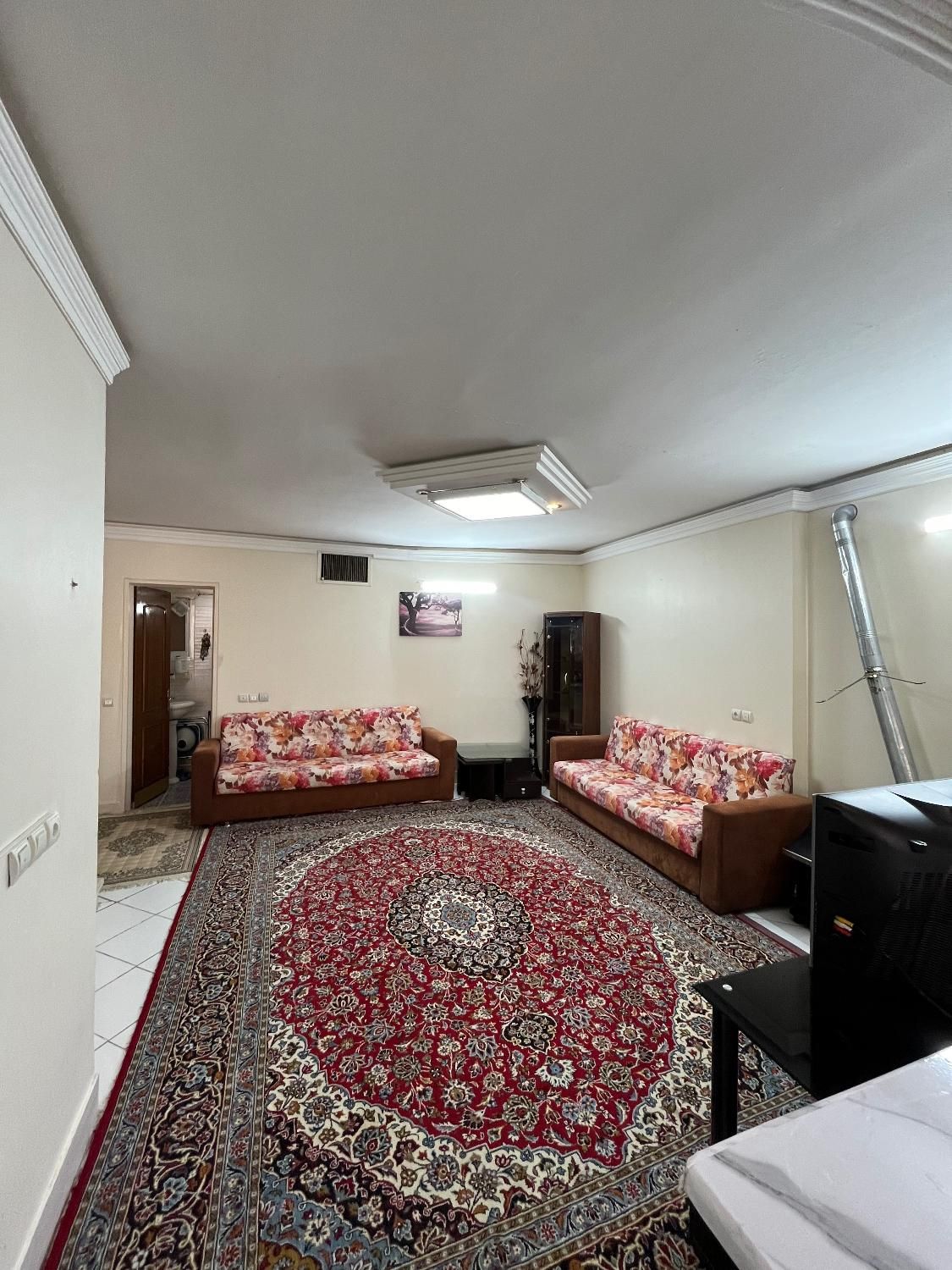 خانه منزل سوییت روزانه یکخوابه طلایی نقش جهان|اجارهٔ کوتاه‌مدت آپارتمان و سوئیت|اصفهان, قلعه طبره|دیوار