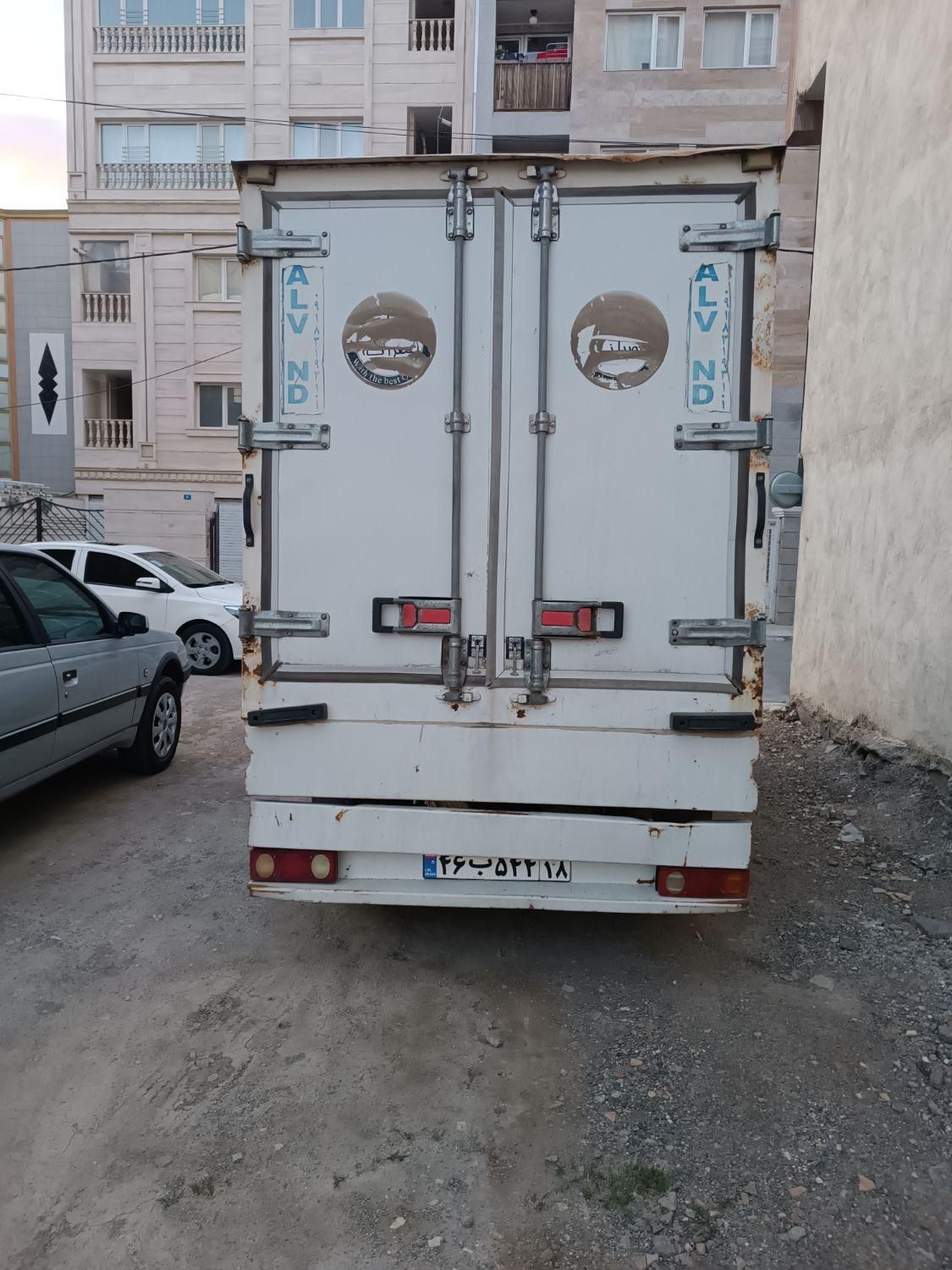 نیسان یخچالدار دوگانه سوز، مدل ۱۳۹۶|خودرو سواری و وانت|همدان, |دیوار